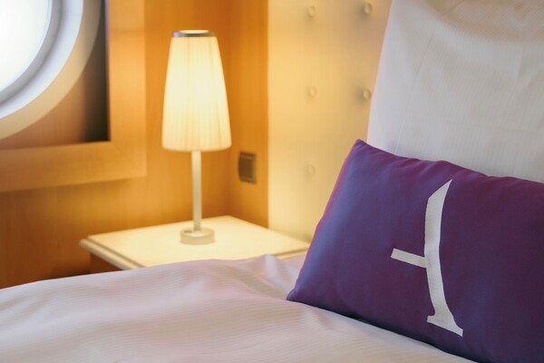 Ambassador Ambition - De Luxe Suite 3.jpg